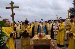 Молебень Української православної церкви московського патріархату на Володимирській гірці