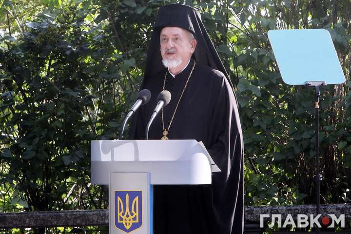 Українська церква має право на своє місце серед церков – представник Вселенського патріарха