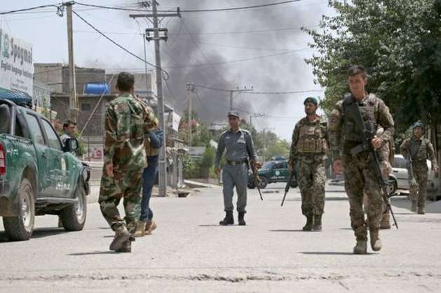 Терористи напали в Афганістані на центр підготовки акушерок, є жертви