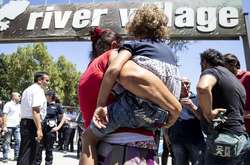 Наразі невідомо, чи забезпечить влада Італії ромів альтернативним житлом