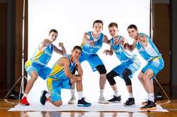 Збірна України з баскетболу відправилася на чемпіонаті Європи U-18 (фотогалерея)
