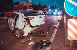 На столичному Академмістечку Audi протаранила KIA, де перебувало немовля