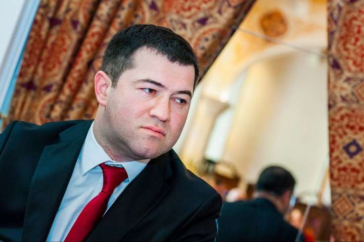 Насіров заявив, що в нього намагалися вибити свідчення проти Порошенка і Гройсмана