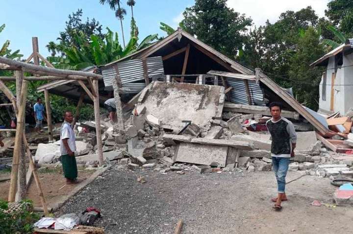 Зростає кількість загиблих внаслідок землетрусу в Індонезії