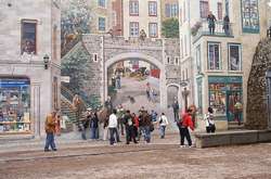 Яркие муралы, украшающие улицы канадского города Квебек. Фотогалерея