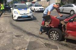 ДТП на вулиці Сирецькій