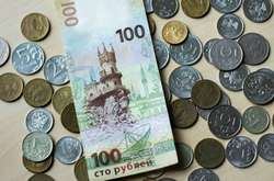 «Крымчане чувствуют себя обманутыми»: сколько зарабатывают жители полуострова