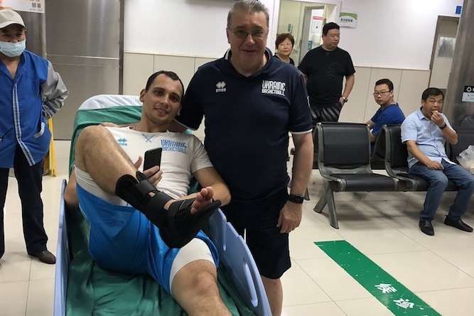 Захисник збірної України через травму пропустить 6-8 тижнів