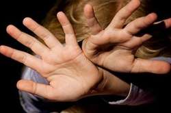 Поліція викрила росіянина, який купував на Донеччині дітей для сексуальної експлуатації