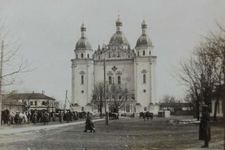 Як виглядав Київ 100 років тому: унікальні фото, зроблені в 1918 році німецьким офіцером