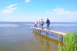 На Одещині другий день шукають хлопчика на саморобному плоту