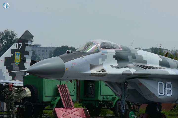 Украинская армия получила на вооружение модернизированные истребители МиГ-29МУ1