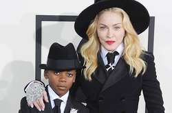 Мадонна с сыном