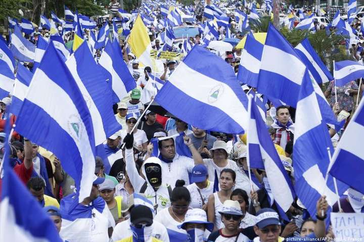 В Никарагуа во время протестов против президента погибли 265 человек
