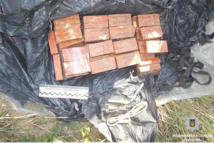 У «запасливого» жителя Днепропетровской области полиция изъяла 13 кг тротила