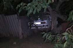 На Херсонщині п'яний військовий комісар за кермом вбив молоде подружжя