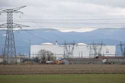 Аномальна спека у Франції: зупинена робота чотирьох енергоблоків на АЕС