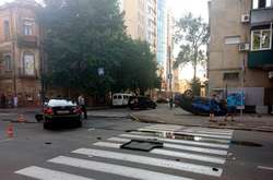 ДТП у Харкові: одну з автівок перекинуло на дах