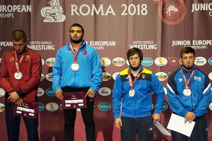 П’ять нагород вибороли українські борці вільного стилю на чемпіонаті Європи