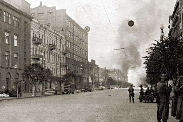 Страшна правда крізь роки. Як радянські війська знищили центр Києва у 1941 році