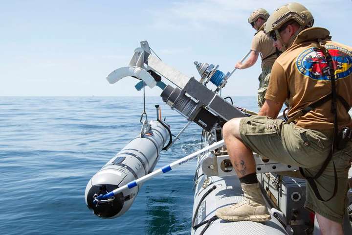 Пентагон выделит почти $800 млн на подводные дроны