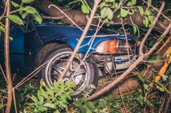 Єгиптянин на BMW тікав від переслідування і розбив три автівки