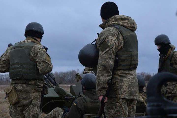 Боевики в течение дня шесть раз открывали прицельный огонь по украинским военным