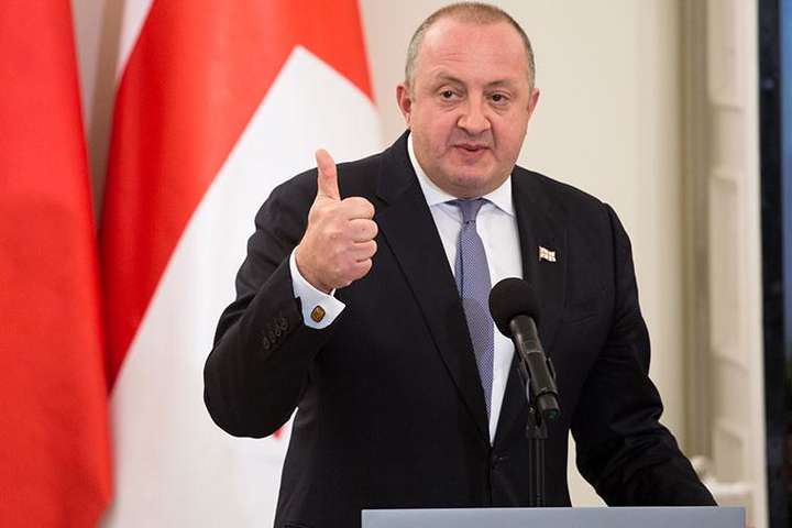 Президент Грузії звинуватив Росію у відділенні Абхазії та Південної Осетії