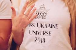 За титул «Мисс Украина Вселенная» будут бороться подруга мужа Лорак и свидетельница убийства Бориса Немцова