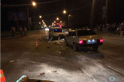 Легковик у Львові збив трьох людей, які перебігали дорогу