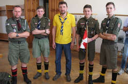 Кирило Арбатов був знайдений мертвим (на фото - у центрі)