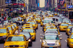 У Нью-Йорку заморозять видачу ліцензій водіям Uber
