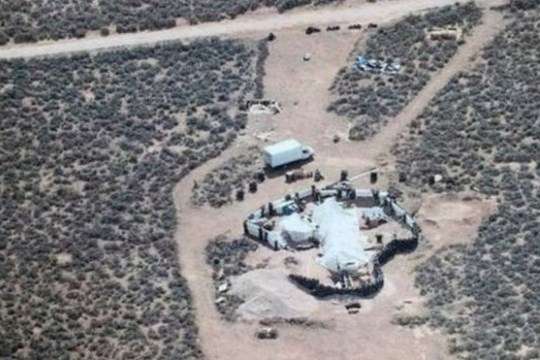У пустелі США знайшли 11 дітей, яких готували до терактів