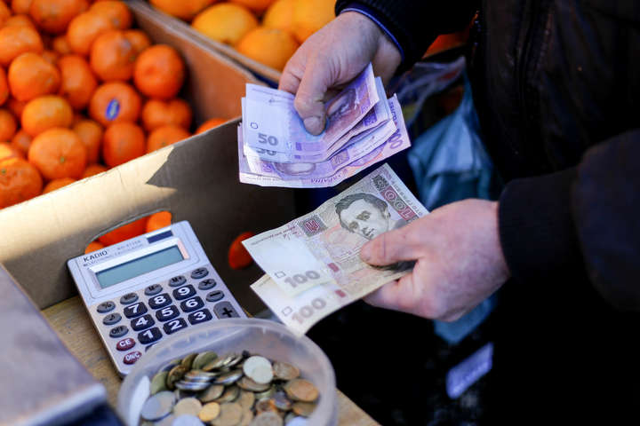 Инфляция в Украине достигла 12%