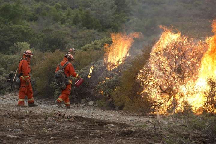 Ад, который создал огонь. Как выглядят страшные последствия пожаров, бушующих в Калифорнии