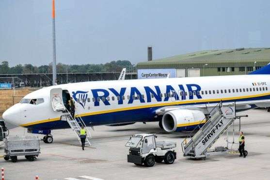 Лоукостер Ryanair отменил 400 рейсов из-за забастовки пилотов