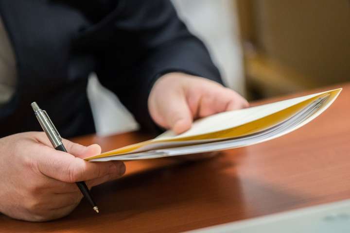 Порошенко підписав закон, який полегшить роботу сімейних фермерських господарств