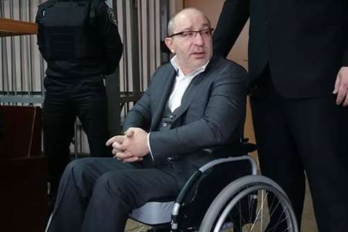 Суд закрыл дело мэра Харькова о похищении евромайдановцев