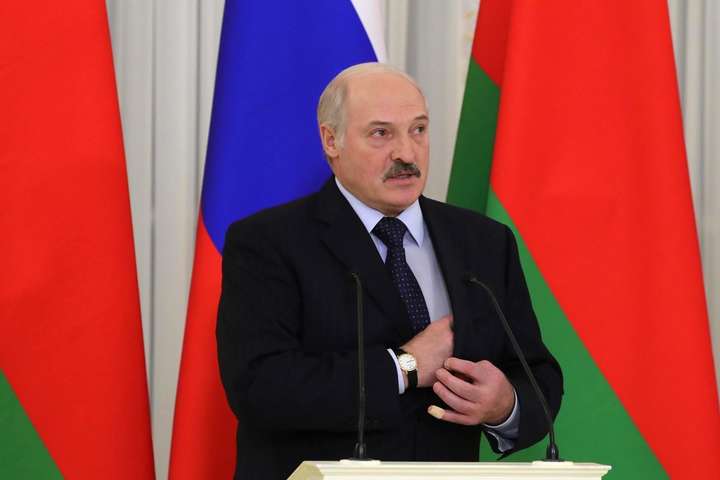 Лукашенко звинуватив Росію у «варварстві»