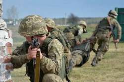 Українські військові