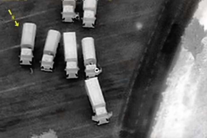 ОБСЄ опублікувала відео, як колони вантажівок з РФ в'їжджають на Донбас. Волкер прокоментував