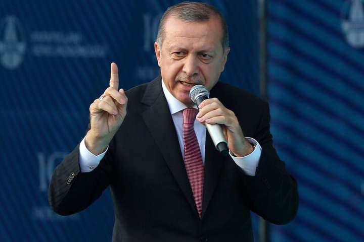 Ердоган закликав турків продавати долари і євро