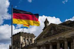 Українка, яку депортували з Німеччини, відсудила право повернутися назад 