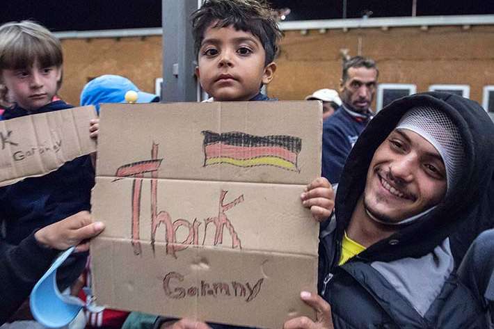 Число нападів на біженців у Німеччині скоротилося