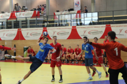 Збірна України (U-18) стартувала з поразки та нічиєї на першості Європи з гандболу