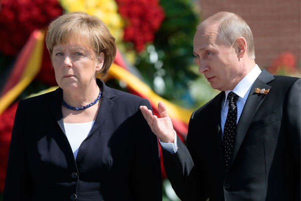 Путін зустрінеться з Меркель 