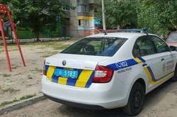 Жінка випала з вікна у Києві