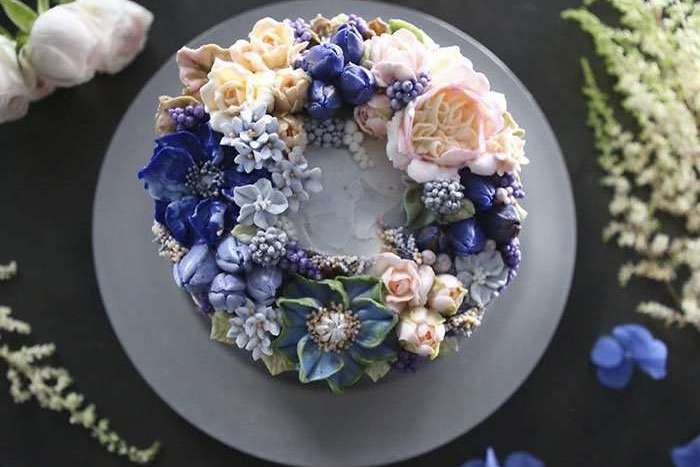 Кондитер из Кореи создает удивительные торты, украшенные чрезвычайно реалистичными цветами