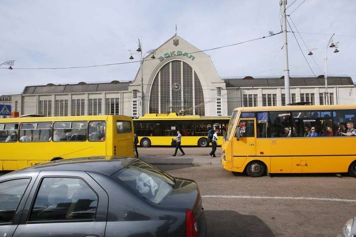 Износ автобусного парка Киева составляет 80% - КГГА