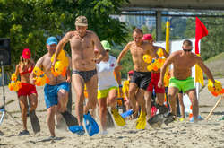 Кияни в ластах бігатимуть Гідропарком